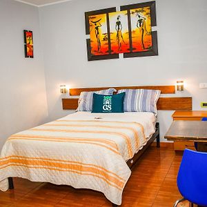 Economy Room